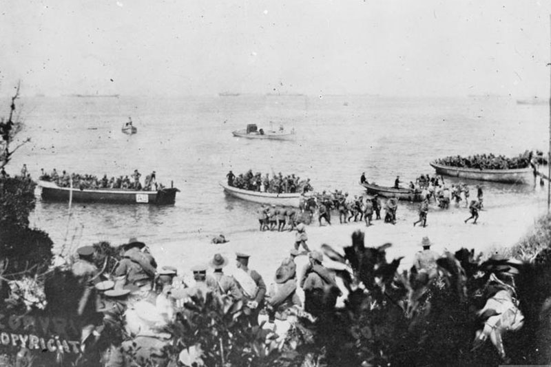 Sgt A. R. H. Joyner (1915),  Imperial War Museum Q112876