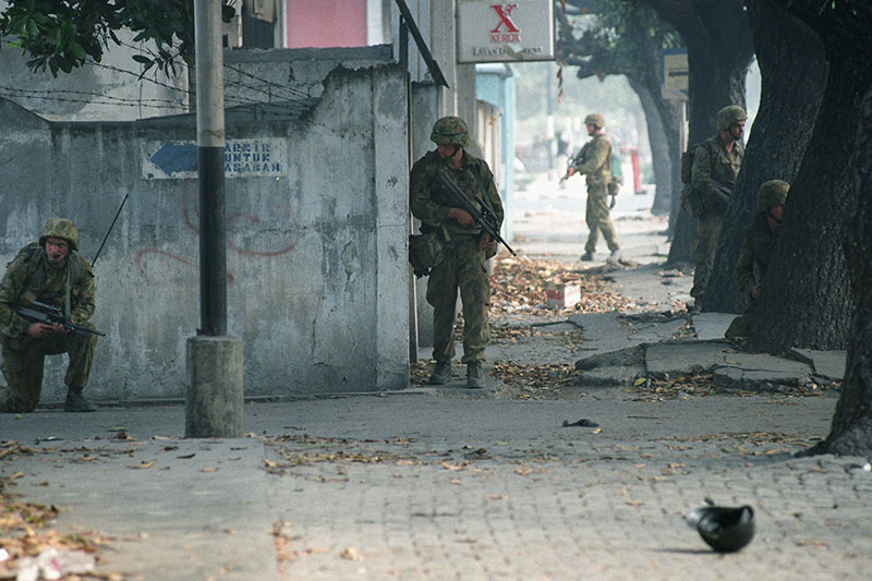 Image: Defence Australia | 3RAR during a corden and search operation in Dili