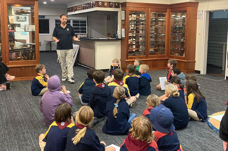 Chris hosting Sandgate Joey and Cub Scouts at Sandgate SB