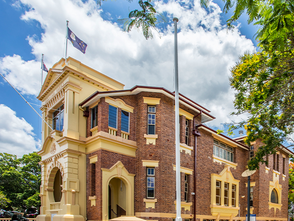 Ipswich Soldiers Memorial Hall Museum